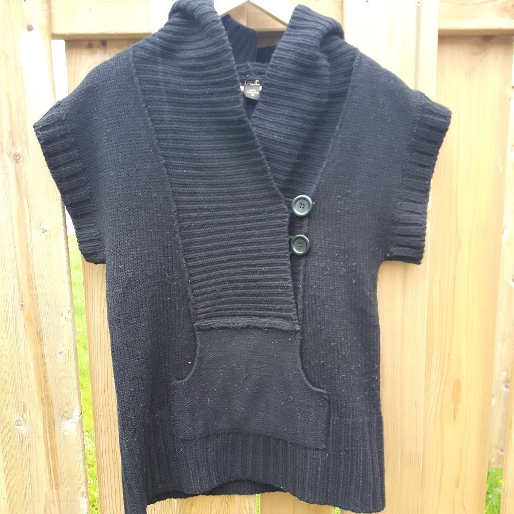 Talie Black Knit Sweater Shrug Short Sleeve M